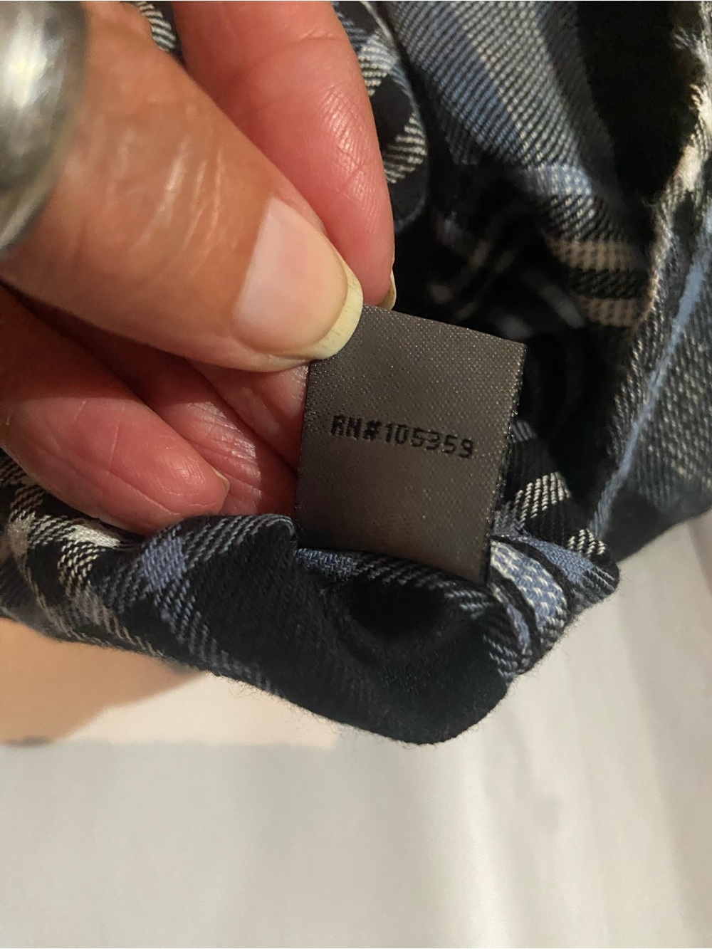 KARL KANI Mens Flannel Plaid Button Up Shirt Blue Black White 4X Outdoors - Picture 9 of 17